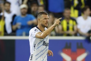 Edin Dzeko, 39 ans, retrouve la Serie A KEYSTONE/PETER KLAUNZER